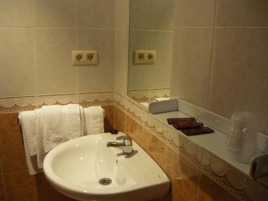 Hotel Grove O Grove Ngoại thất bức ảnh